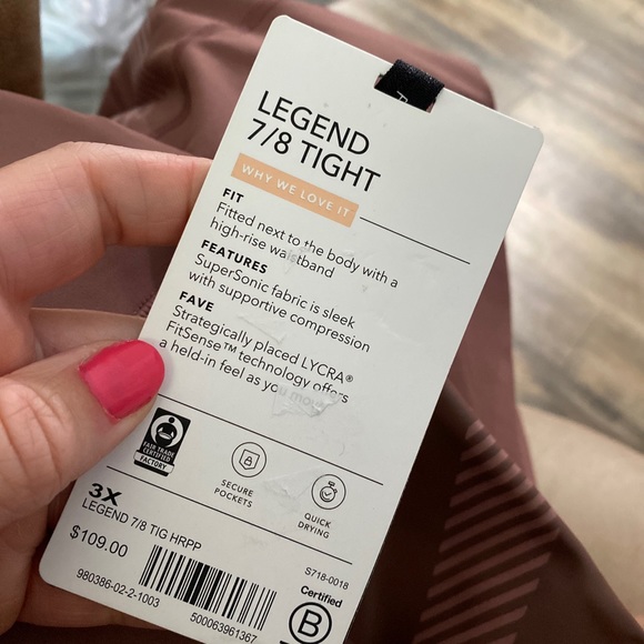 Athleta with Allyson Felix Legend 7/8 Tight - Picture 5 of 7